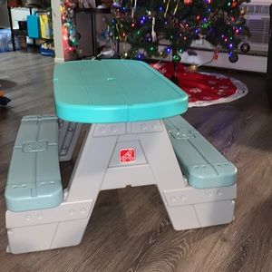 Toddlers/ little kids picnic table